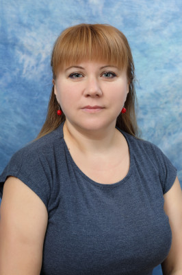 Воспитатель первой категории Денисова Виктория Александровна